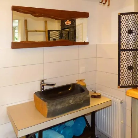 Apartment Haus Der 5 Kontinente