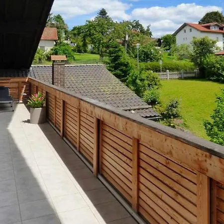 Haus Der 5 Kontinente Böbrach